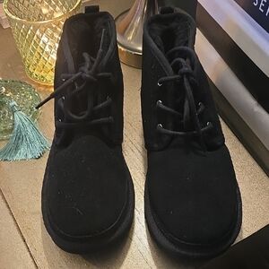 UGG Black 🖤 Lace Up Boots